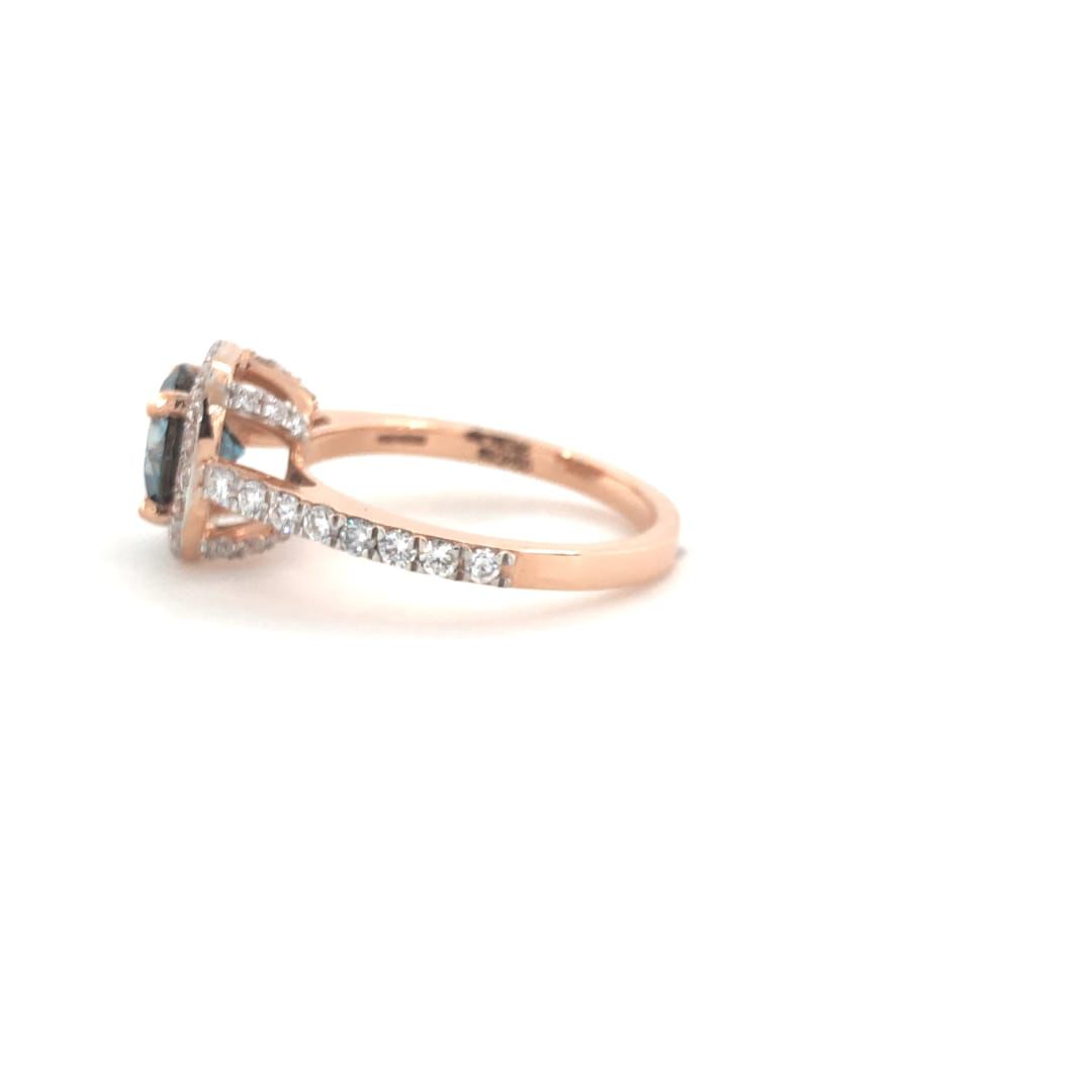 La DiaMantés | Blue Radiance Halo Ring